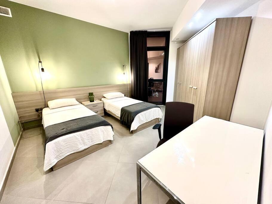 Stunning 2Br Apt In St Julians Saint Julian's Eksteriør billede